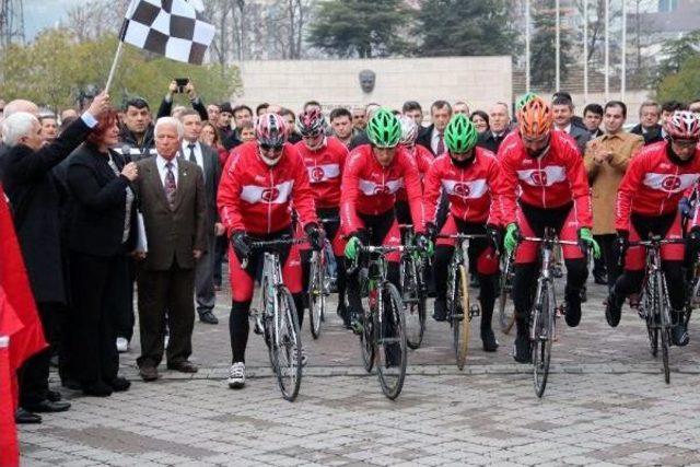 Sarıkamış Bisiklet Grubu Karabük'ten Törenle Uğurlandı