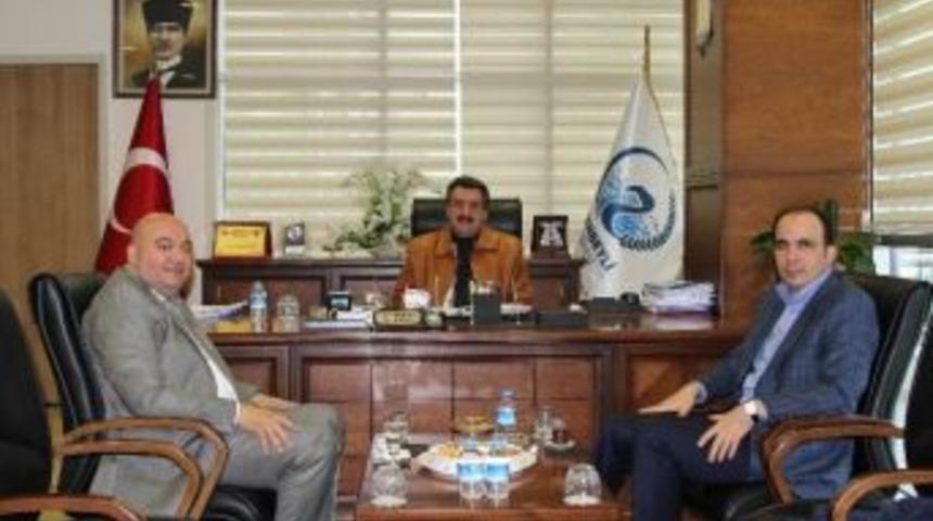 Başkan Altay&rsquo;tan Cihanbeyli Belediye Başkanı Kale&rsquo;ye Ziyaret