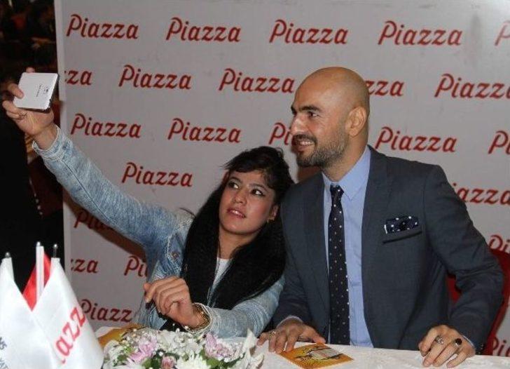 Soner Sarıkabadayı Şanlıurfalıları Coşturdu G4