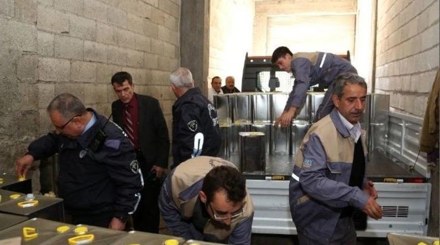 Şehitkamil&rsquo;de 450 Teneke Sahte Zeytin Yağı Ele Ge&ccedil;irildi