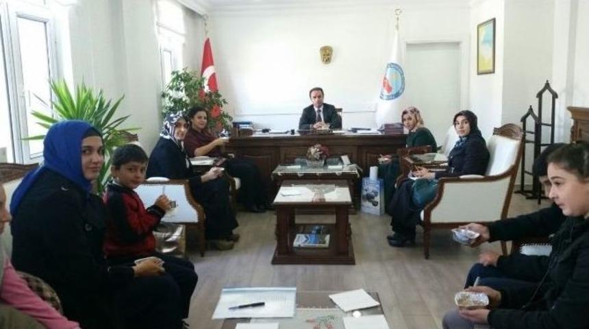 Dereceye Giren &Ouml;ğrencilerden Kaymakam Erkan&rsquo;a Ziyaret