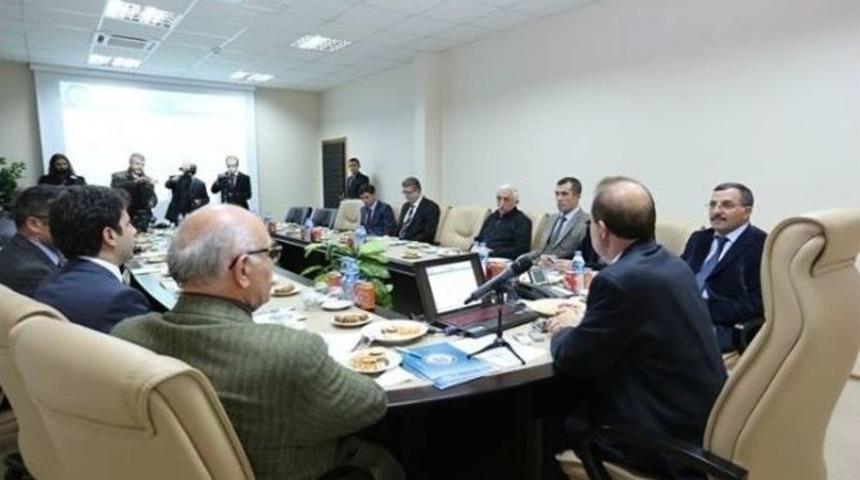 Rekt&ouml;r Coşkun &Uuml;niversitenin 2 Yıllık Faaliyetlerini Değerlendirdi