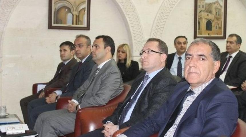Mardin&rsquo;de &rsquo;yatırım İzleme Değerlendirme Toplantısı&rsquo; Yapıldı
