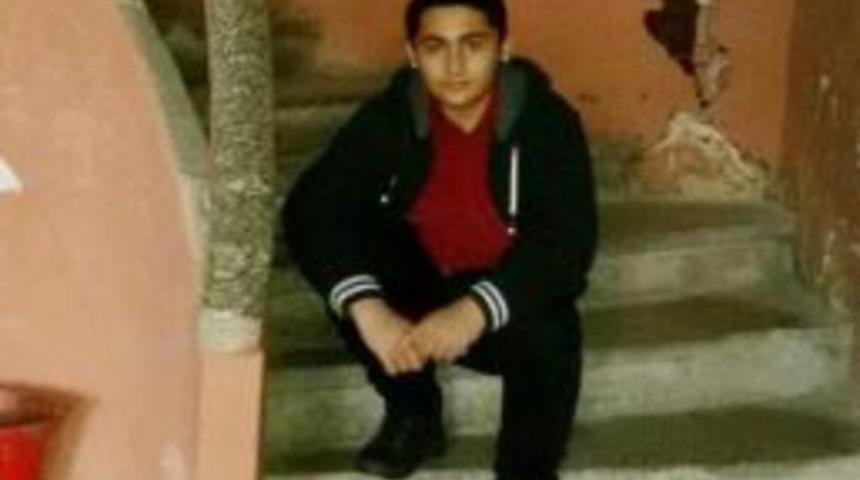 15 Yaşındaki Liseli Hayatını Kaybetti