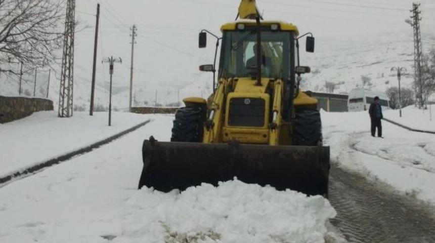 Gercüş Belediyesi Karla Mücadeleye Başladı