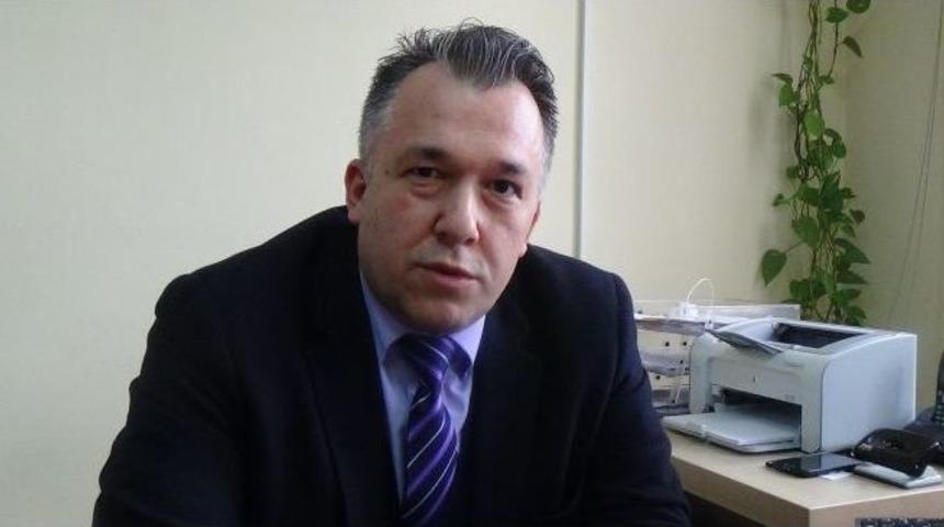 16 Yaşındaki Kız Hastanenin Tuvaletinde Doğum Yaptı