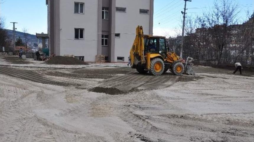 Belediyeden İmam Hatip Lisesi Yurduna &Ccedil;evre D&uuml;zenlemesi