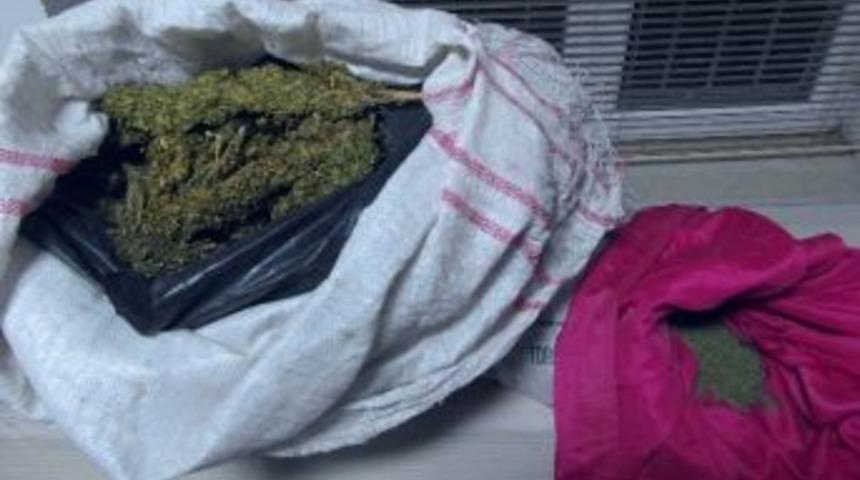 15 Kilogram Uyuşturucu İle Yakalanan 2 Kişi Tutuklandı