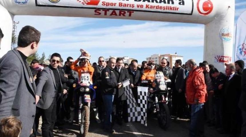 Suriye Sınırdaki Suru&ccedil;'ta Ralli Tanıtımı