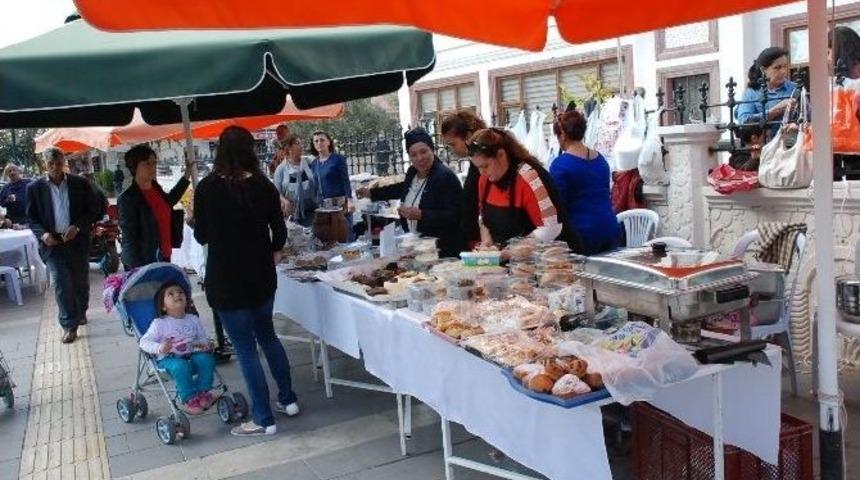 Didim Yat Ve Yelken Kul&uuml;b&uuml;nden Optimist Kermesi