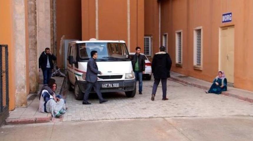 Borcunu &Ouml;demeye Gitti, Bı&ccedil;aklanarak &Ouml;ld&uuml;r&uuml;ld&uuml;