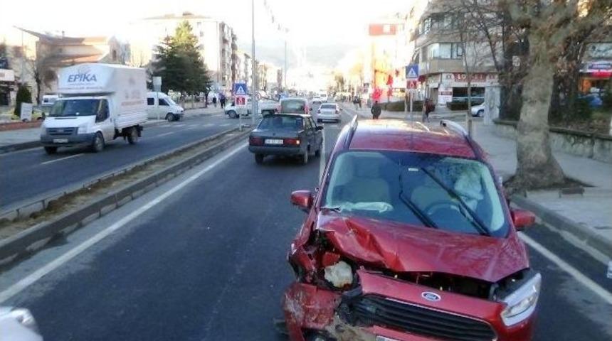 Bolu&rsquo;da Trafik Kazası: 6 Yaralı