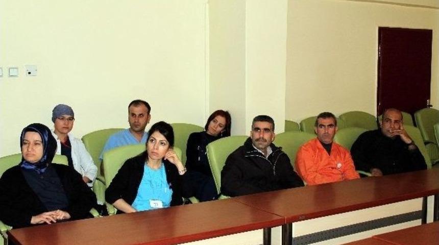 Hastane Personeline &lsquo;atık Y&ouml;netimi&rsquo; Eğitimi Verildi