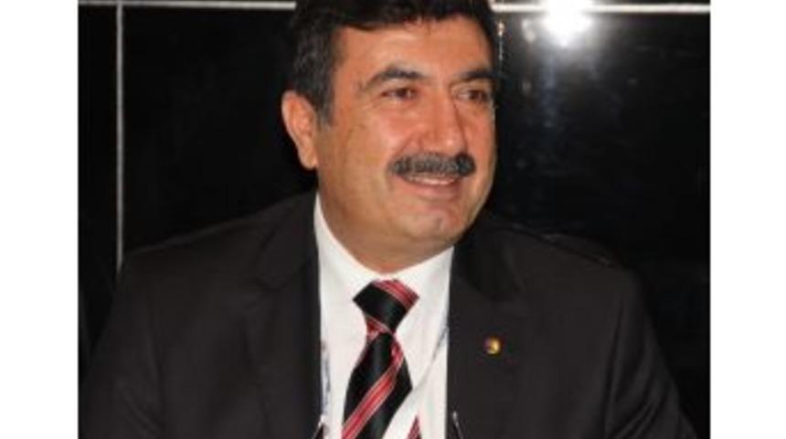 &Ccedil;orum Ticaret Borsası Başkanı Ali Bektaş;