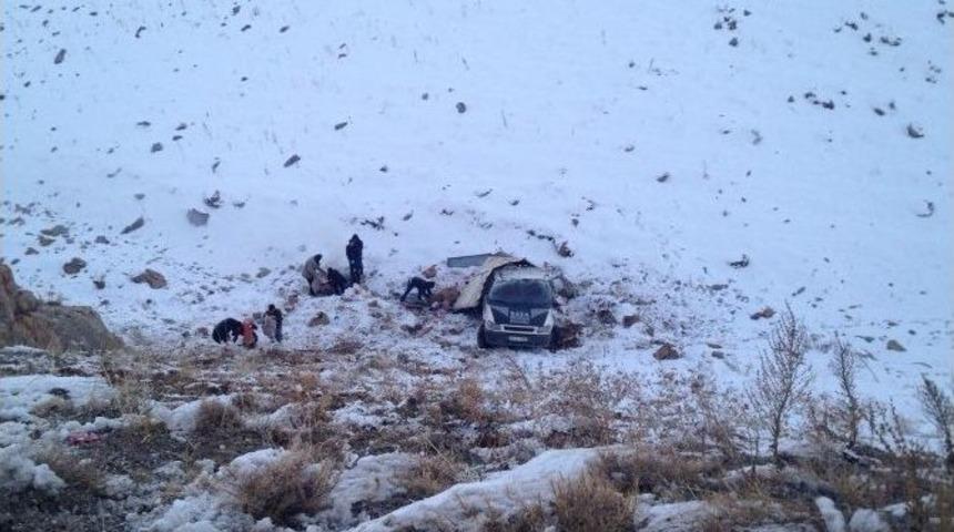 &Ccedil;atak&rsquo;ta Trafik Kazası; 2 Yaralı