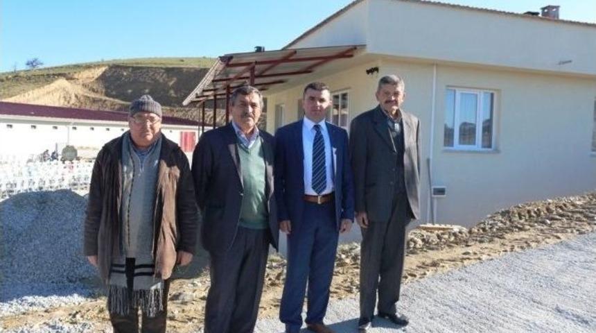 Sarıg&ouml;l&rsquo;de Modern Tavuk &Ccedil;iftliği Hizmete Girdi