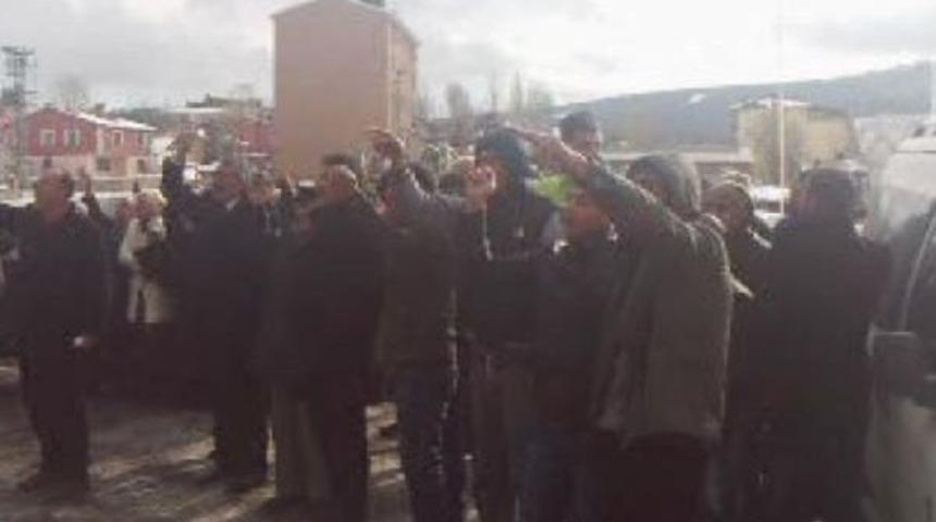 Sarıkamış Adliyesinde Olay: 17 Gözaltı