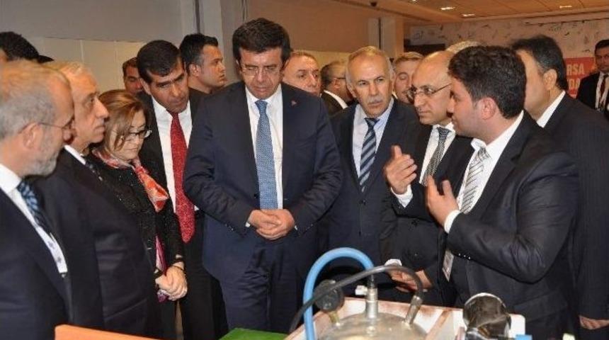 Bakan Zeybekci &lsquo;girişim Evi&rsquo;ni A&ccedil;tı