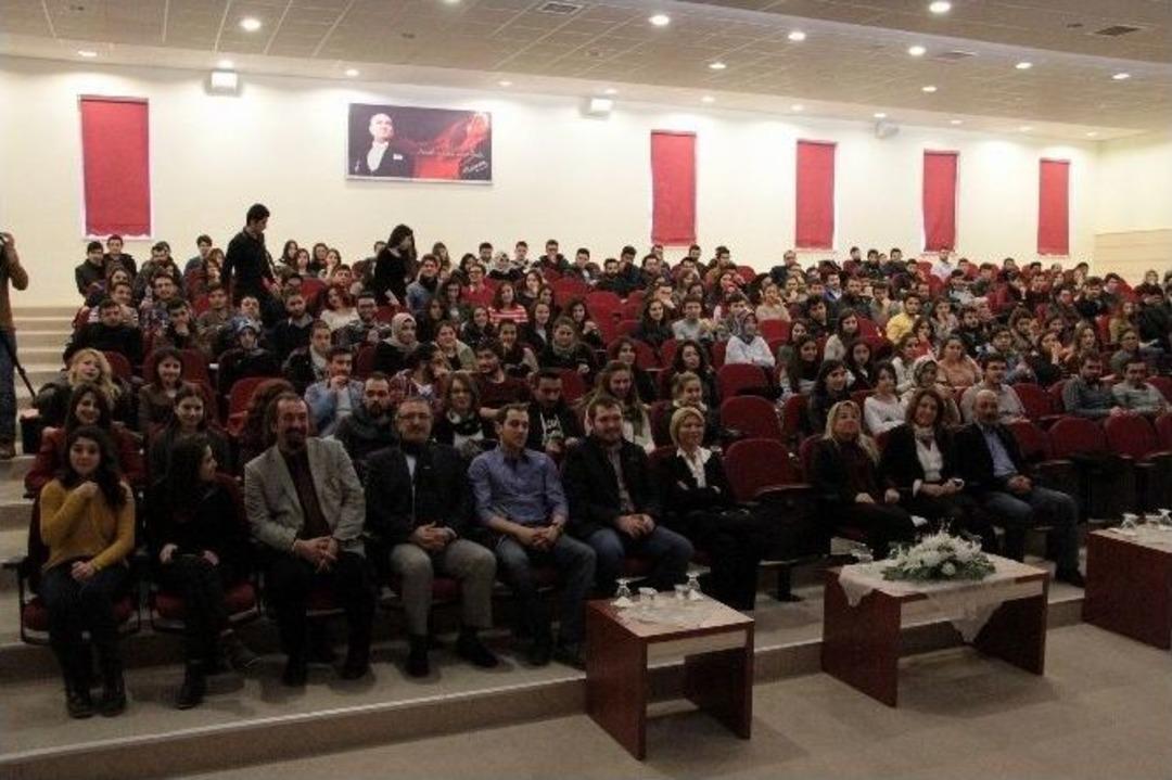 Samsun İş Hayatının Liderleri &Ouml;ğrencilerle Buluştu