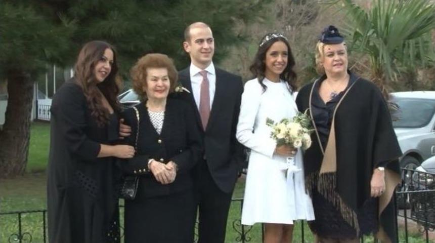 Şişli Belediye Başkanı Hayri İn&ouml;n&uuml; Oğlunun Nikahını Kıydı