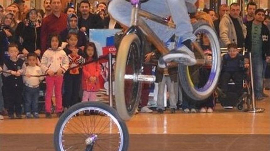 Bisiklet Şovu Nefes Kesti