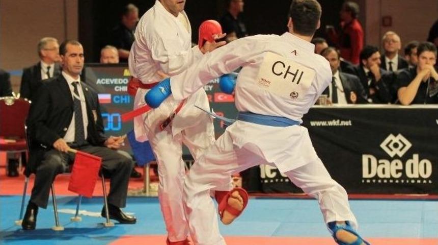 Almanya&rsquo;da T&uuml;rk Fırtınası Başladı