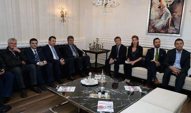 İsvi&ccedil;reli Bakan&rsquo;dan Btso&rsquo;ya Ziyaret 1