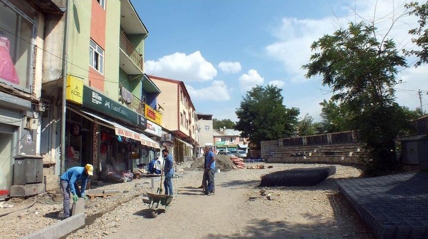 Malazgirt&rsquo;te 15 Temmuz Parkı Yenileniyor