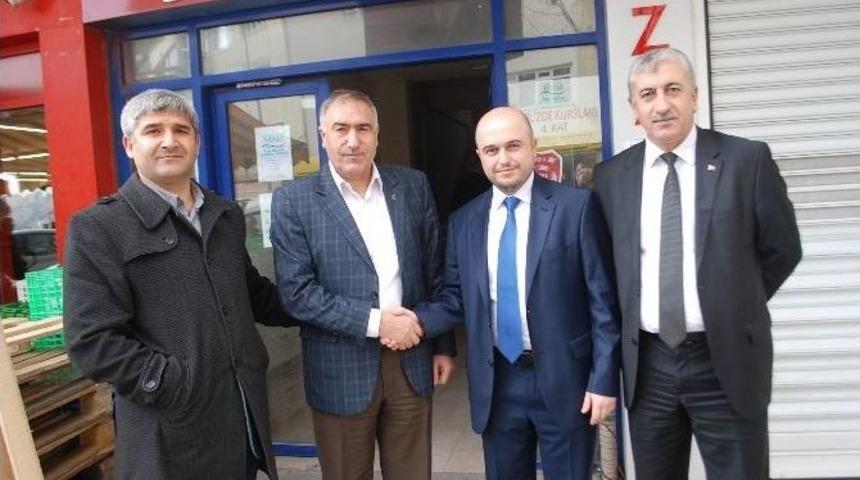 Başkanlık İ&ccedil;in İkinci Kez Se&ccedil;ime Gitti Ve Kazandı