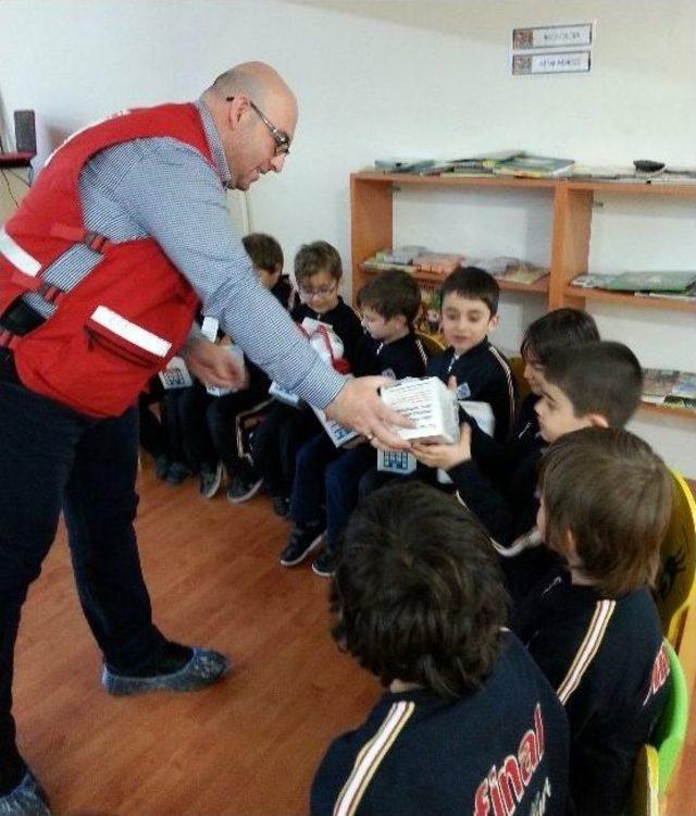 Anafinalliler Kızılay G&ouml;n&uuml;ll&uuml;s&uuml; Oldu 2