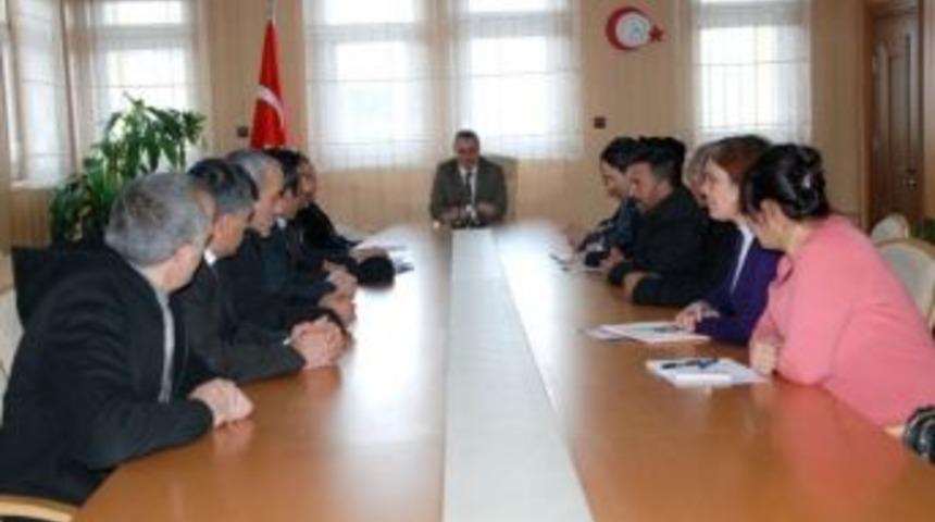 Vali Deniz, Şehit Yakınları Ve Gazilerle Toplantı Yaptı