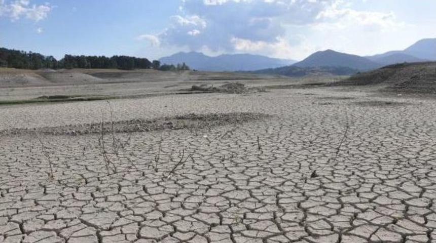 Yapraklı Barajı'nda Kapaklar Kapatıldı, Sulama Durdu