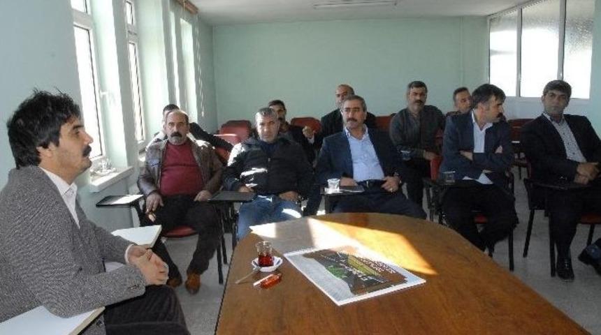 Kartalmış Muhtarlarla Bir Araya Geldi