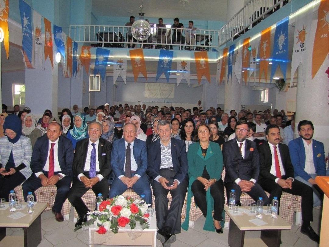 Ak Parti Mecit&ouml;z&uuml; İl&ccedil;e Başkanı Alişan Yaşar G&uuml;ven Tazaledi