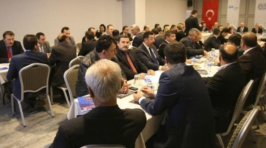 &Ccedil;ocuk İş&ccedil;iliğini &Ouml;nlemek İ&ccedil;in Toplandılar