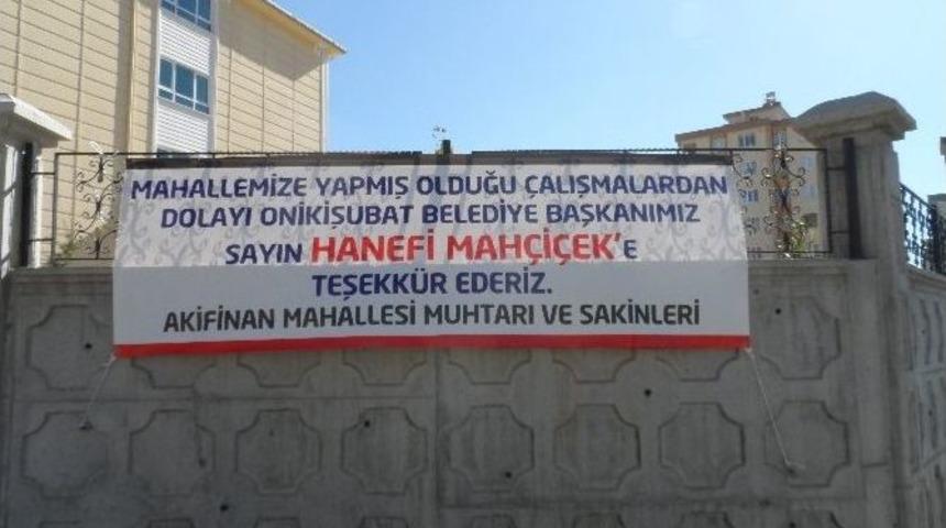 Onikişubat Belediyesi Hizmetlerine Afişle Teşekk&uuml;r Ettiler