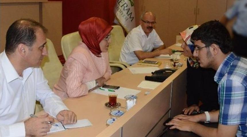 Başkan Toru Halk G&uuml;n&uuml;nde Vatandaşlarla Buluştu