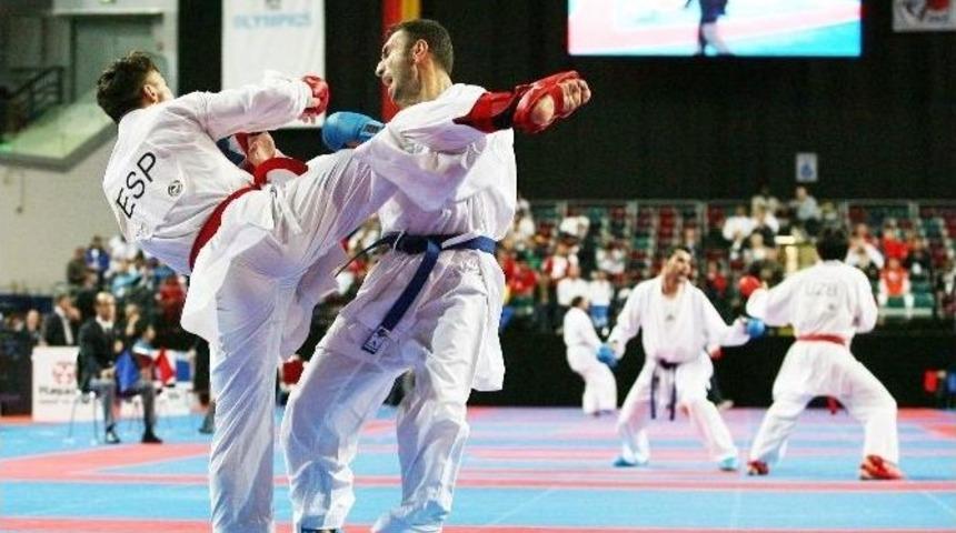 Milliler, Karate D&uuml;nya Şampiyonası&rsquo;nda Final Yolunda