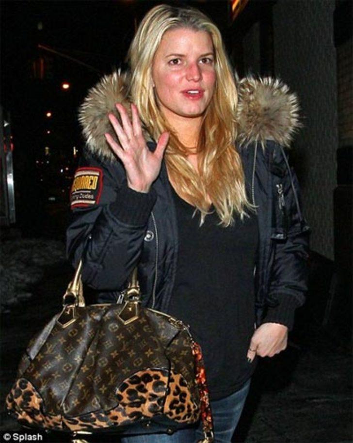 Kim Bu &Uuml;nl&uuml;?