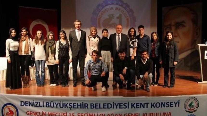 Gen&ccedil;lik Meclisi&rsquo;nde Se&ccedil;im Heyecanı