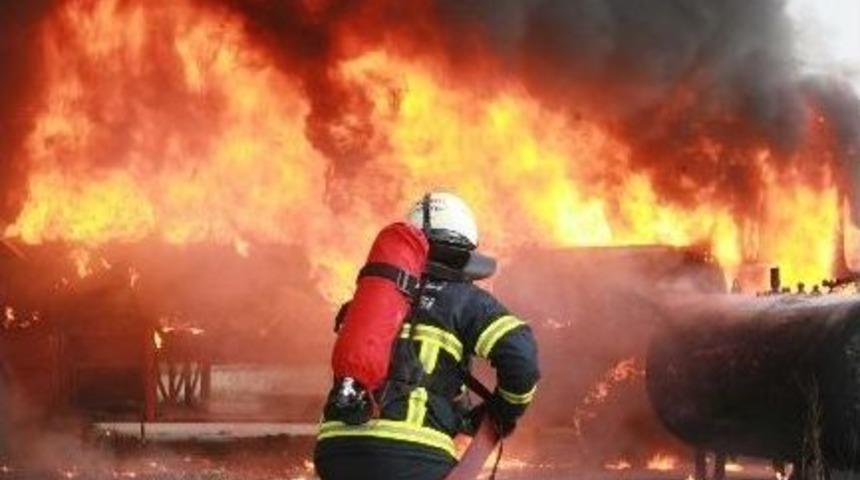 Kocaeli İtfaiyesi Tecr&uuml;belerini Aktarıyor