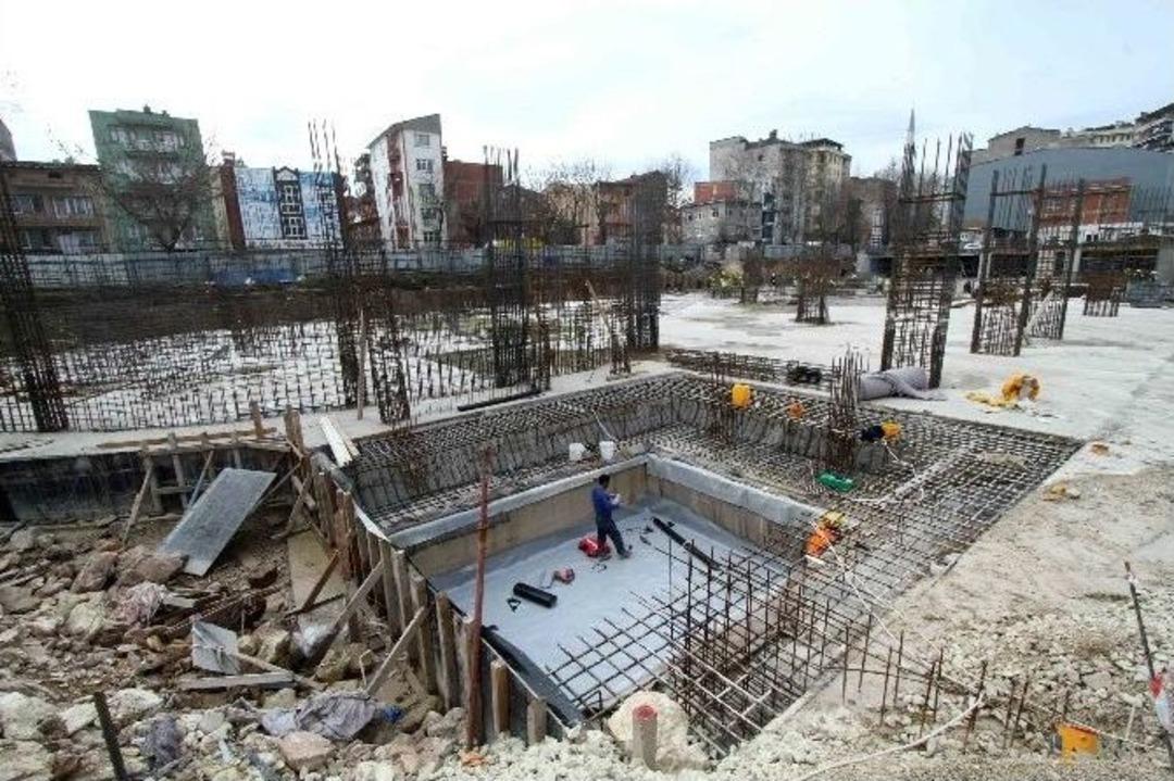 7 Katlı Otoparkın İnşaat &Ccedil;alışmaları Başladı