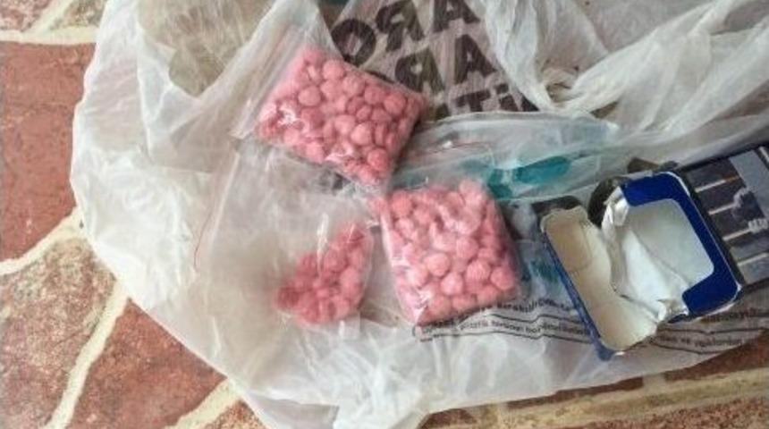 Bonzai Sevkiyatına Polis Baskını