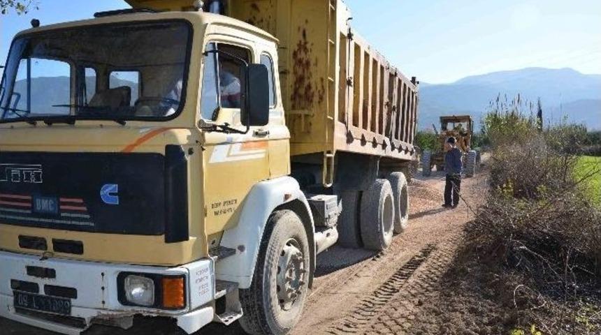 Davutlar&rsquo;da Yol &Ccedil;alışmaları