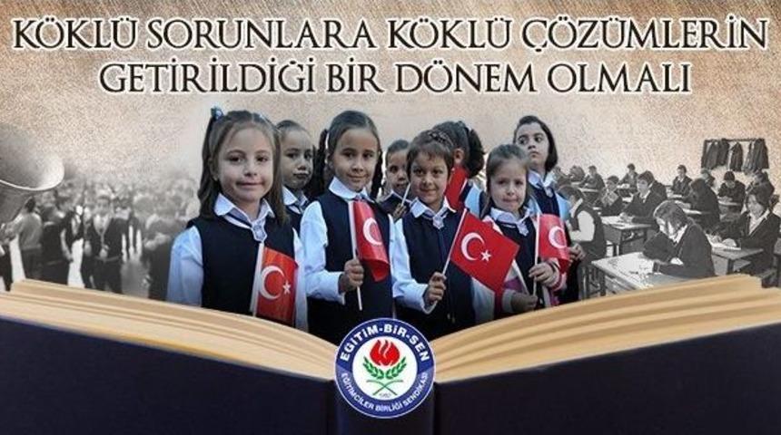 Yeni Eğitim-öğretim Yılı Milli Şuurun Arttırılmasına Katkı Sağlamalı