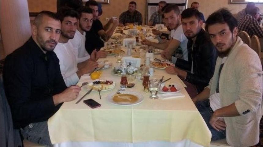 Dardanelspor Moral Depoladı