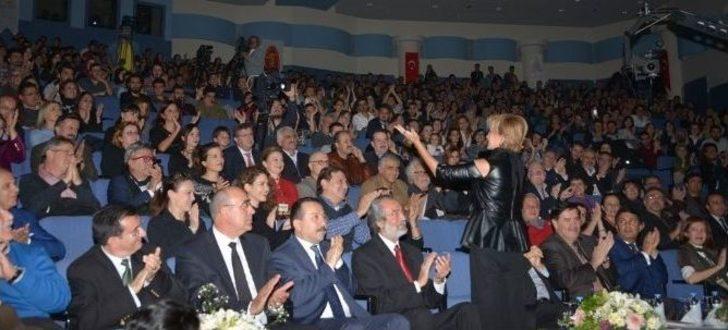 Selçuk, 4 Yapraklı Yoncayı Filiz Akın’la Tamamladı G1