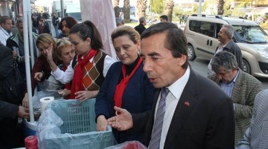 Mhp&rsquo;li Kadınlardan Aşure İkramı