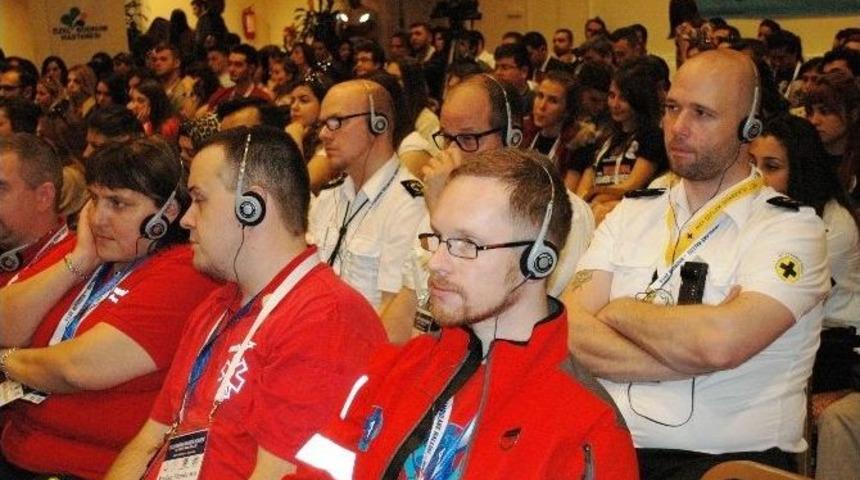 Paramedikler Bodrum&rsquo;da Toplandı