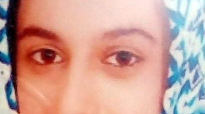 Karısının Boğazını Kesip İntihar Etti